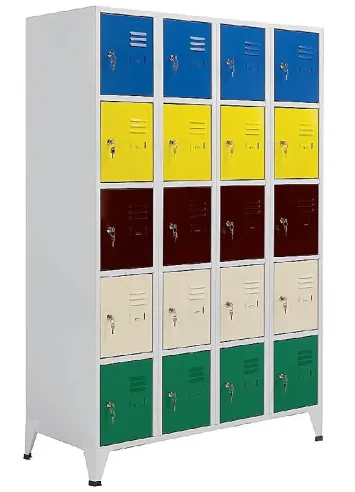 Comprar casilleros metálicos de 20 puertas para guardar enseres personales, comida y libros.