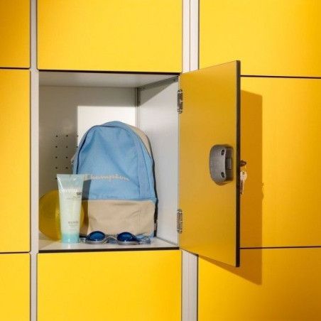 Casilleros fenólicos con cerradura de llave de resbalón